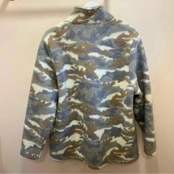 Natural Reflections Camo Sherpa Full-Zip Jacket for Ladies XL - Picture 3 of 6